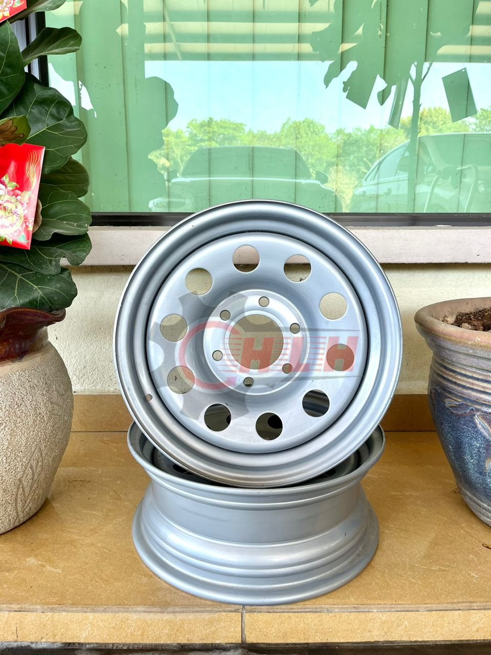 Daihatsu Delta DV57 Isuzu ELF NHR 55 Tubeless Rim (16 x 6.00) Single Bearing (MAXIMUM 2 PCS IN 1 ORDER) product photo