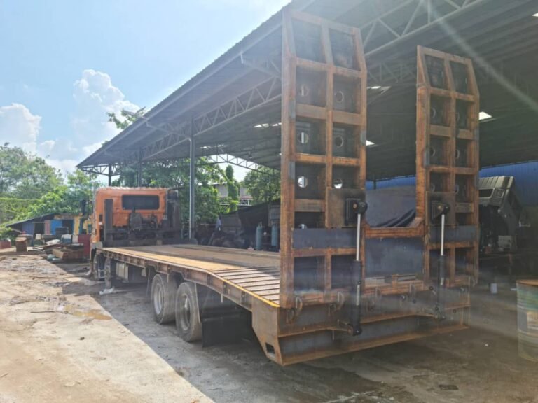 Rebuild / Hino FW1E / E13C / 31ft
